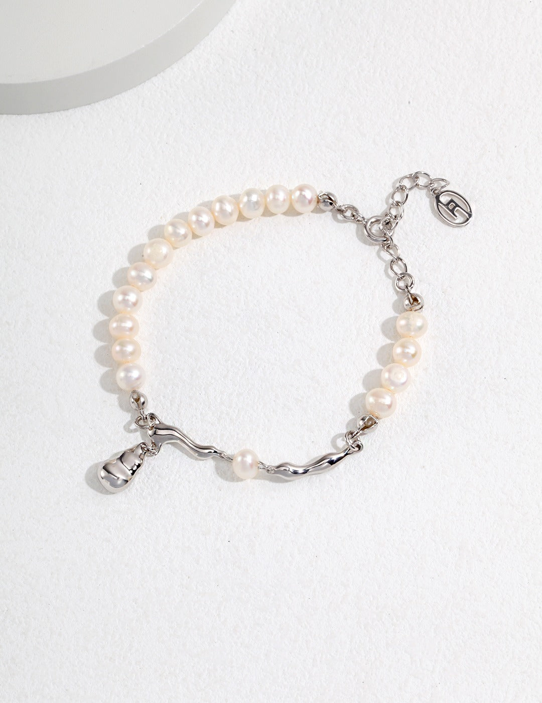 Nature’s Flow Baroque Pearl Silver Bracelet