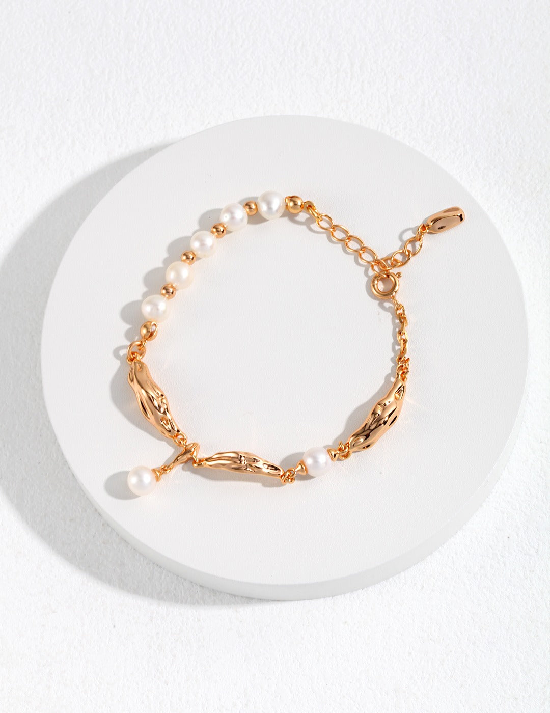 Natural Pearl Silk Design Bracelet Set