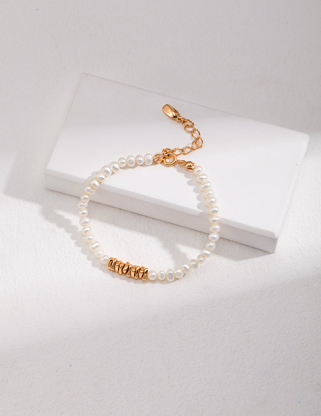 Shimmering Silver & Pearl Bracelet Set